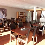 Evenes Fjordhotel מלון 3*