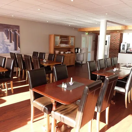 Evenes Fjordhotel Szálloda 3*