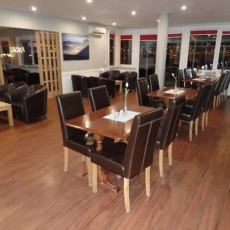 Evenes Fjordhotel Bogen