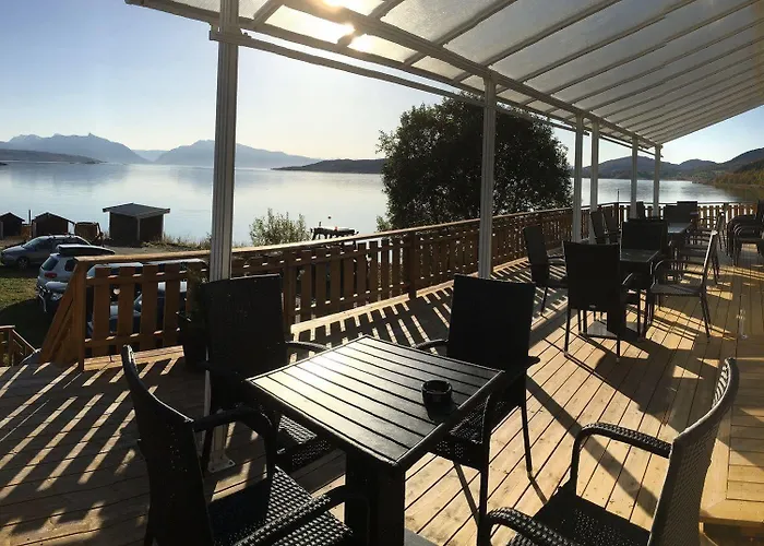 Evenes Fjordhotel Bogen (Nordland)