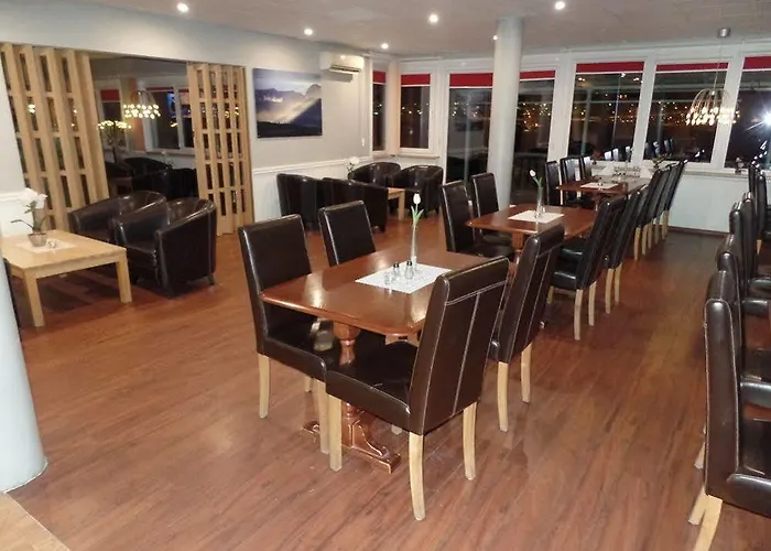 Evenes Fjordhotel Bogen (Nordland)