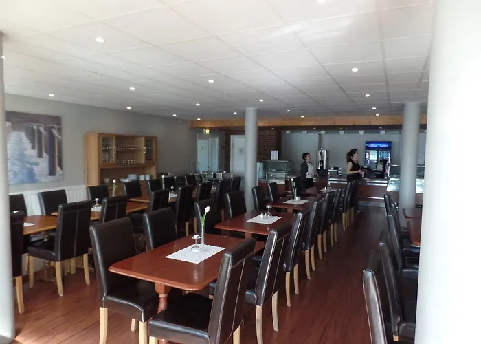 Hotel Evenes Fjordhotel 3*