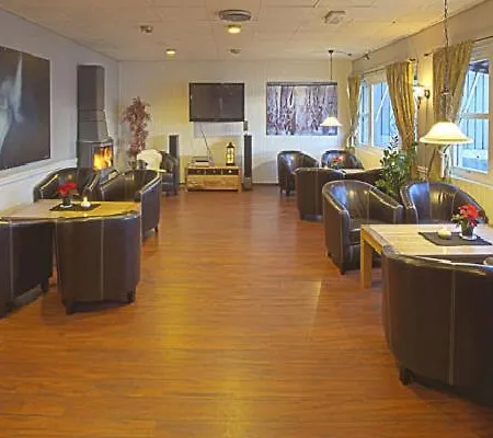 Evenes Fjordhotel Bogen (Nordland)