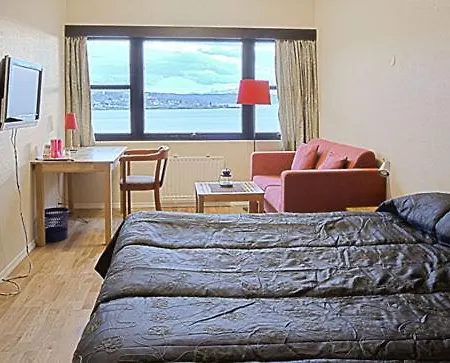 Evenes Fjordhotel Bogen (Nordland)